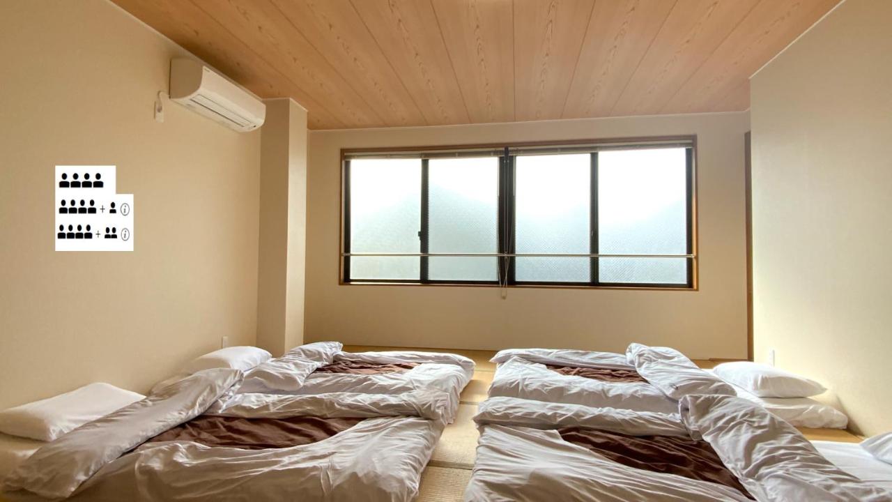 Japanese-Style Deluxe Room with Shared Bathroom