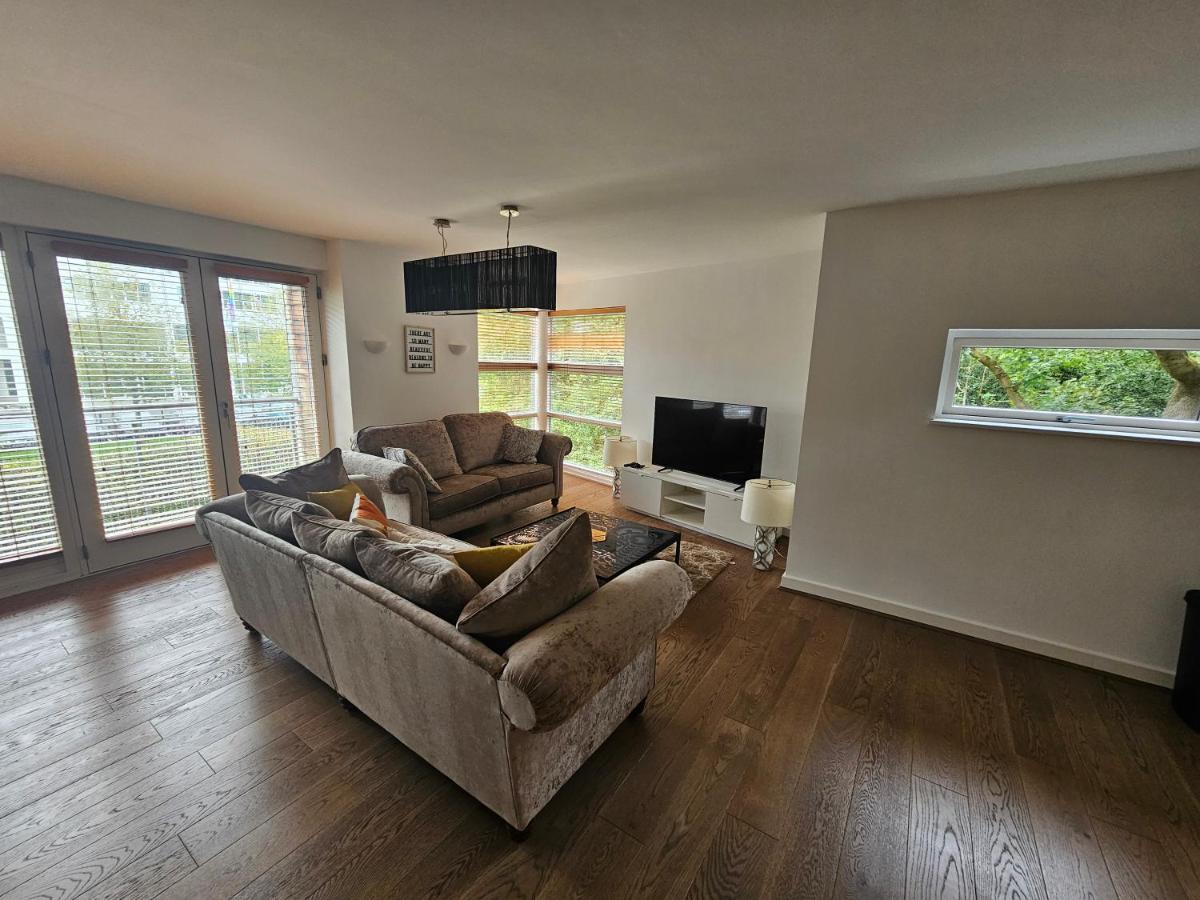 Didsbury Point - B&B Manchester