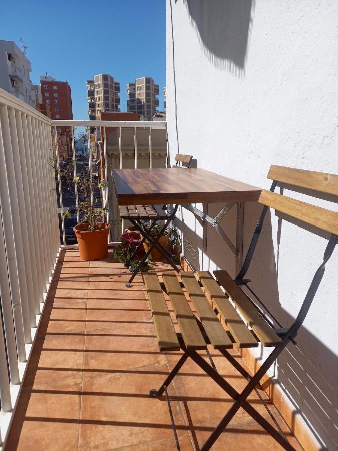 Newly renovated apartment 3 minutes from the beach - B&B Almería