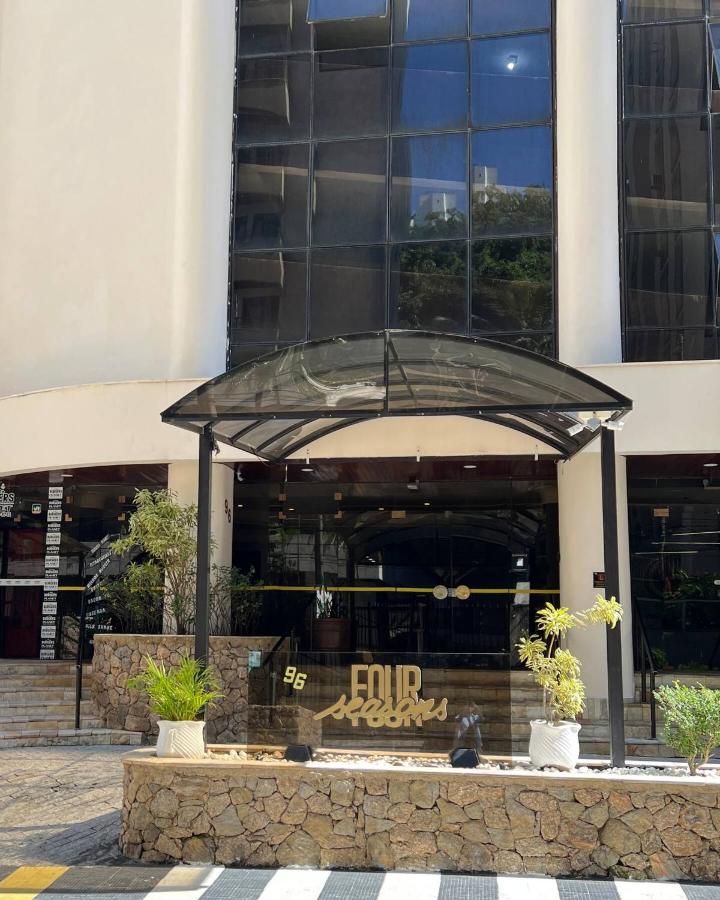 Apartamento em Pitangueiras - Four Seasons Guarujá - Chambres d’hôtes Guarujá