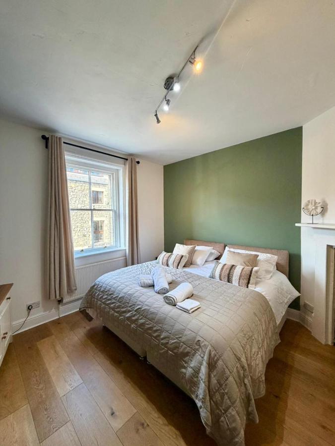 The Roman Kove Apartment Bath - Ferienwohnung Bath