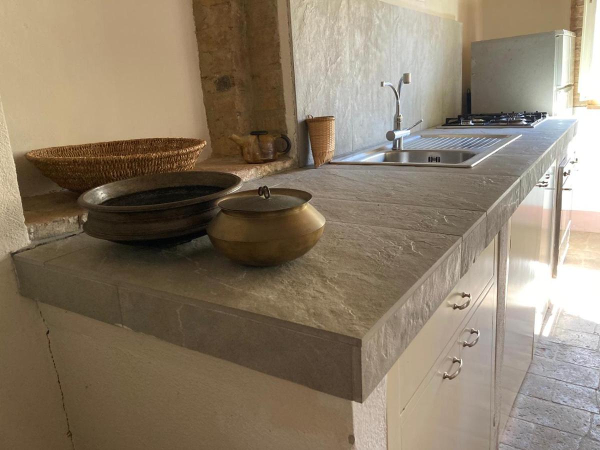 Antica dimora del borgo - B&B San Quirico d'Orcia