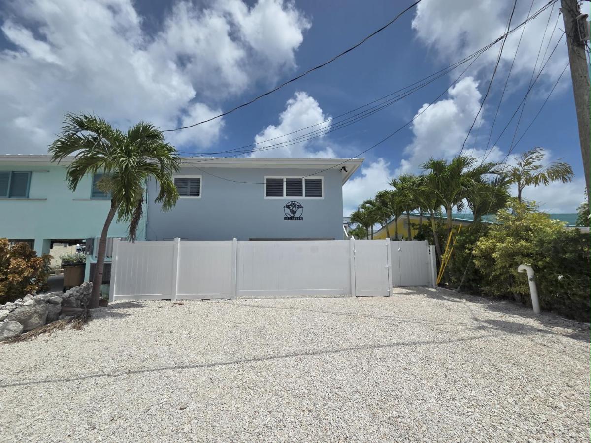 Direct access Canal front with Pool 2 bed 2 bath - B&B Marathon