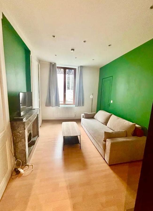 Appartement proche des transports - B&B Villeurbanne