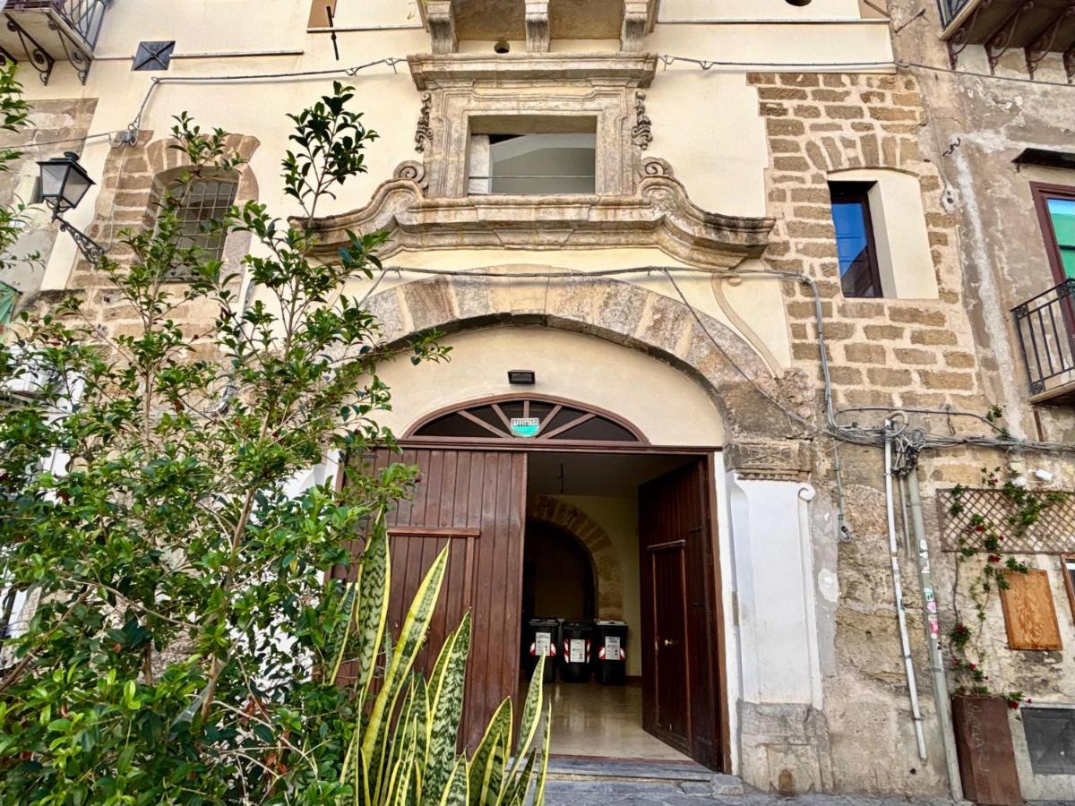 Cùbbula - Bed and Breakfast Palermo