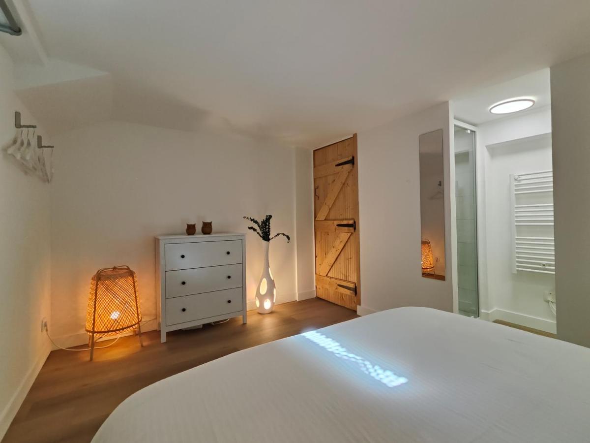 Cocon du Tisserand - Centre ville - Cosy et Intimiste - Bed and Breakfast Cholet