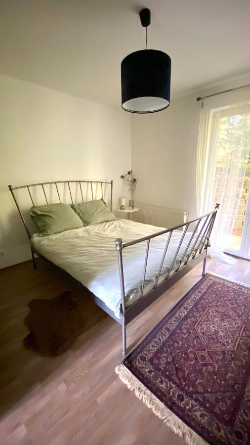 Rózsa Vendégház INGYENES PARKOLÁSSAL - B&B Nagykovácsi