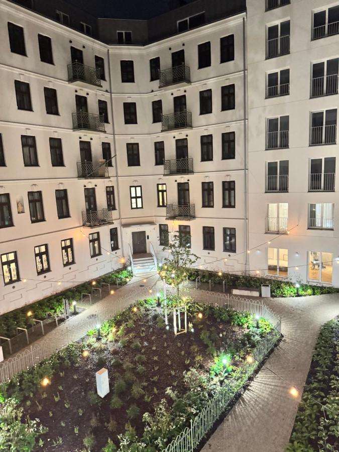 Golden Apartment - Bed and Breakfast Warschau