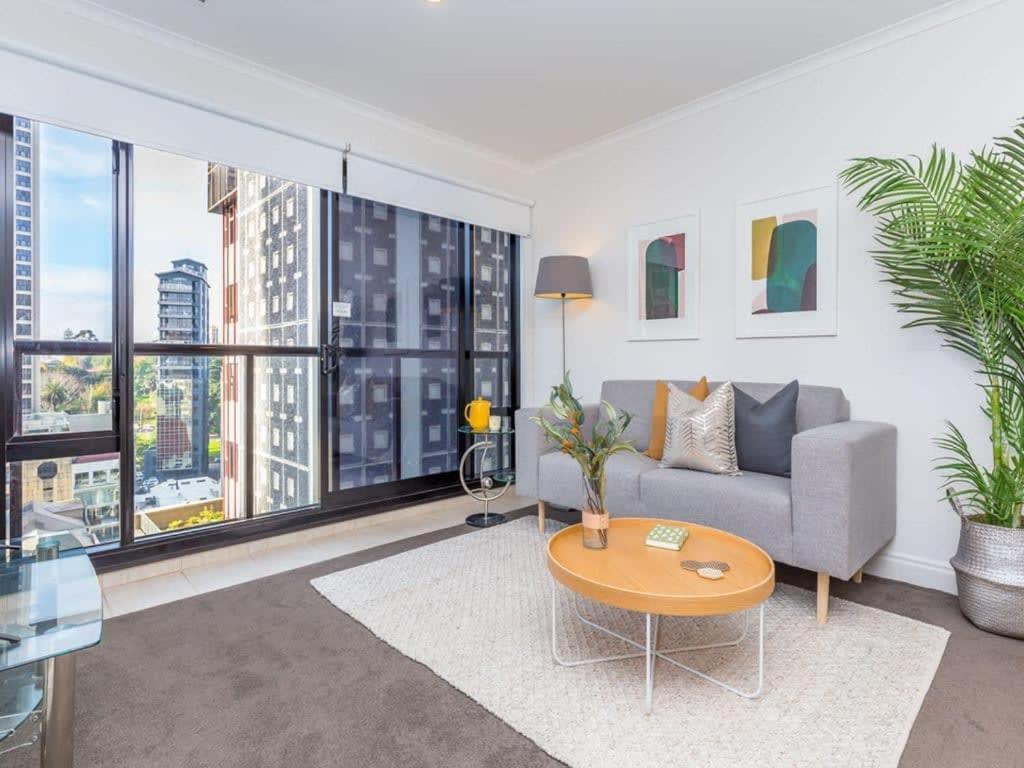 Cozy City Apt with Pool, Gym & View by Zodiak Stays - Ferienwohnung Auckland