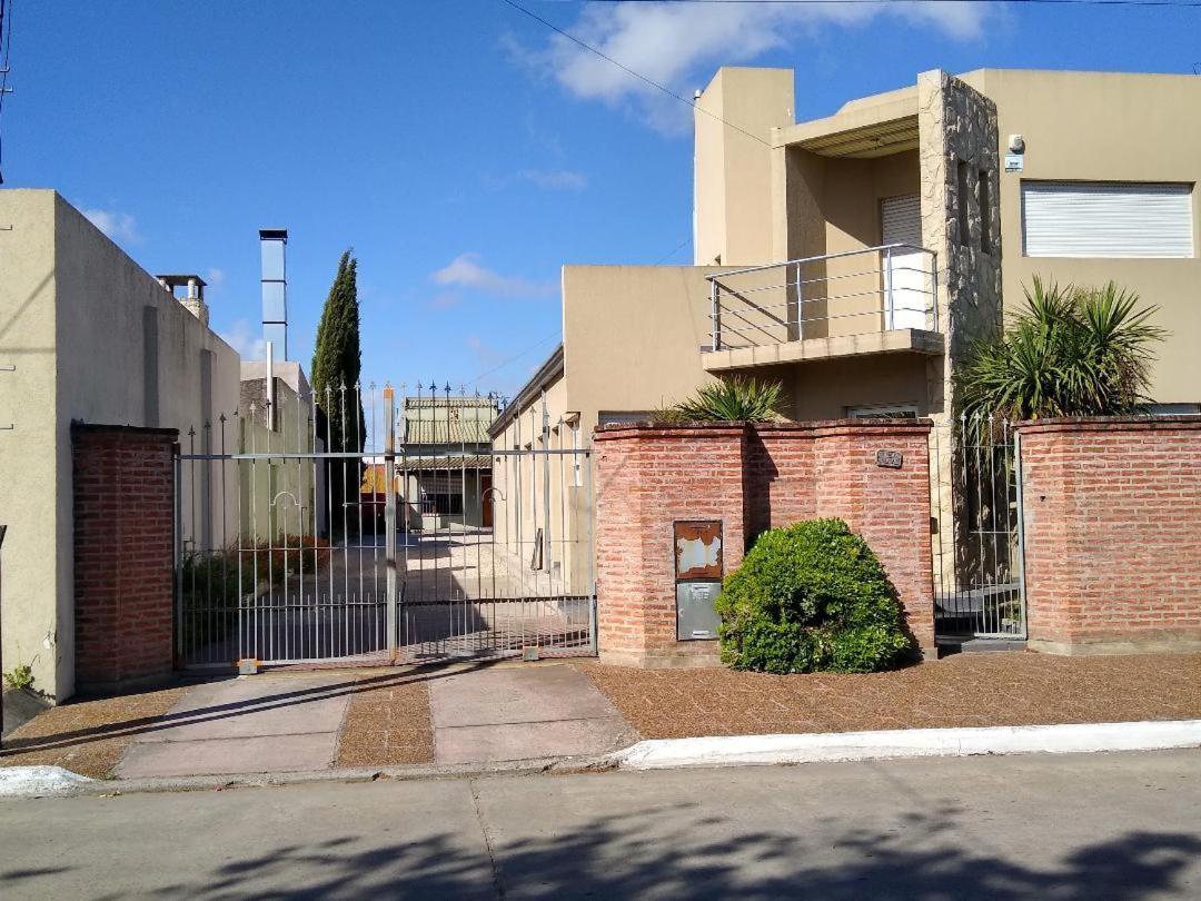 Departamento completo - Ferienwohnung Necochea