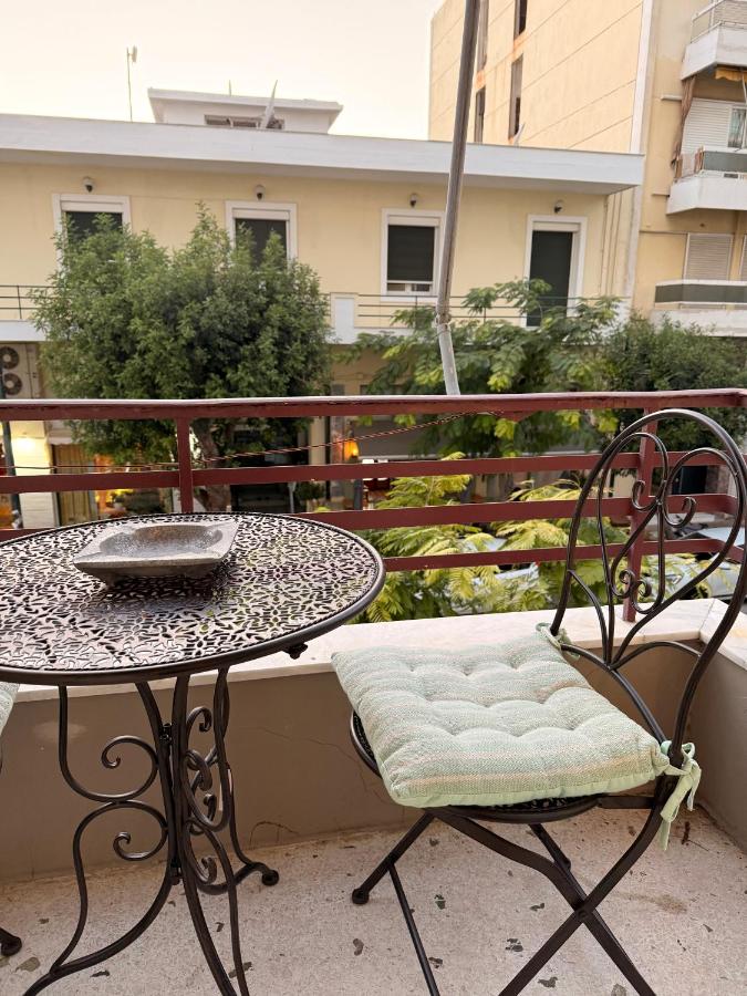 Classic rooms in the center - B&B Loutraki