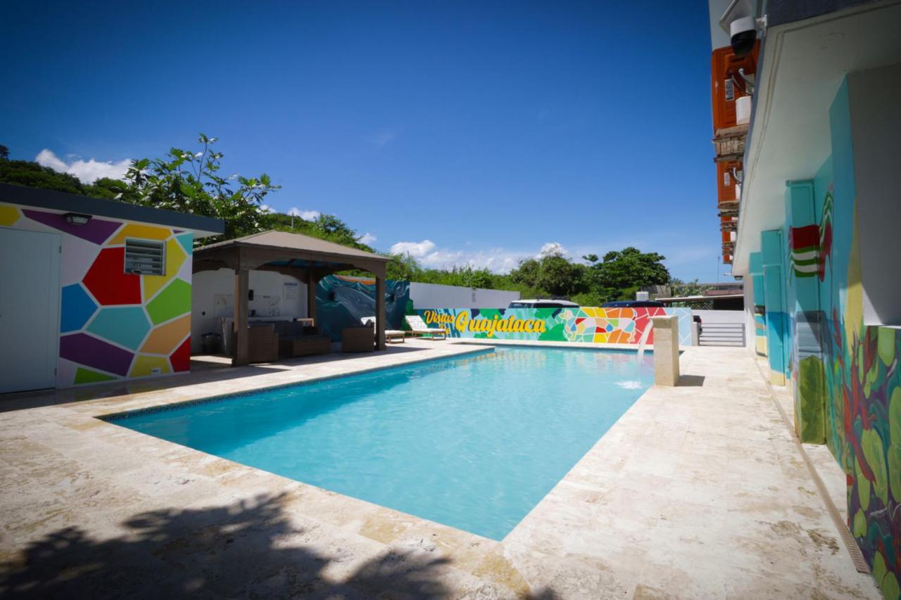 Oceanview Apartment with Rooftop - B&B Quebradillas
