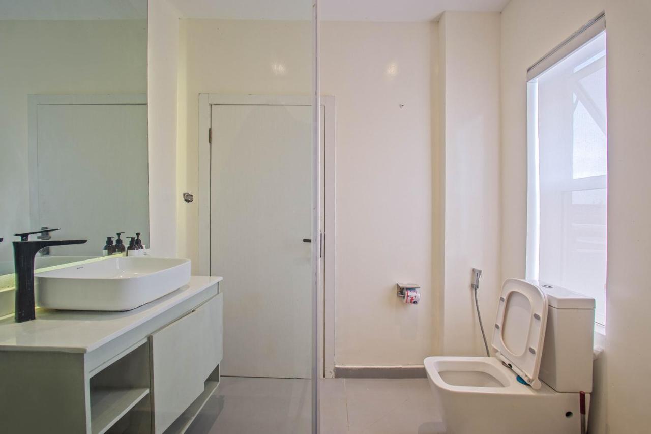 Two-Bedroom Apartment with Balcony