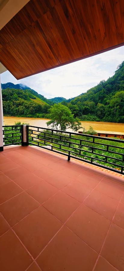 Camera King con Vista Lago