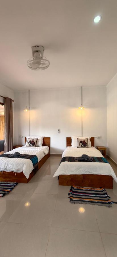 Camera Doppia con Letti Singoli con Vista Montagna