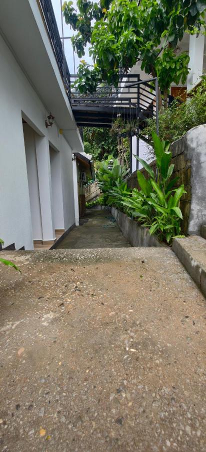 Chambre Lit King-Size - Vue sur Lac