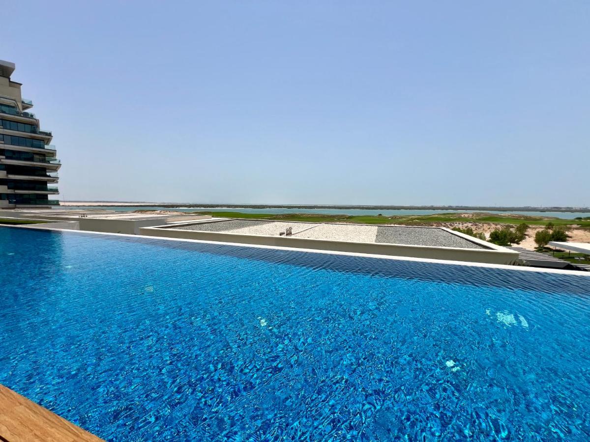 Tranquil Yas Retreat Modern Mayan 3 Studio - B&B Abu Dhabi Island and Internal Islands City