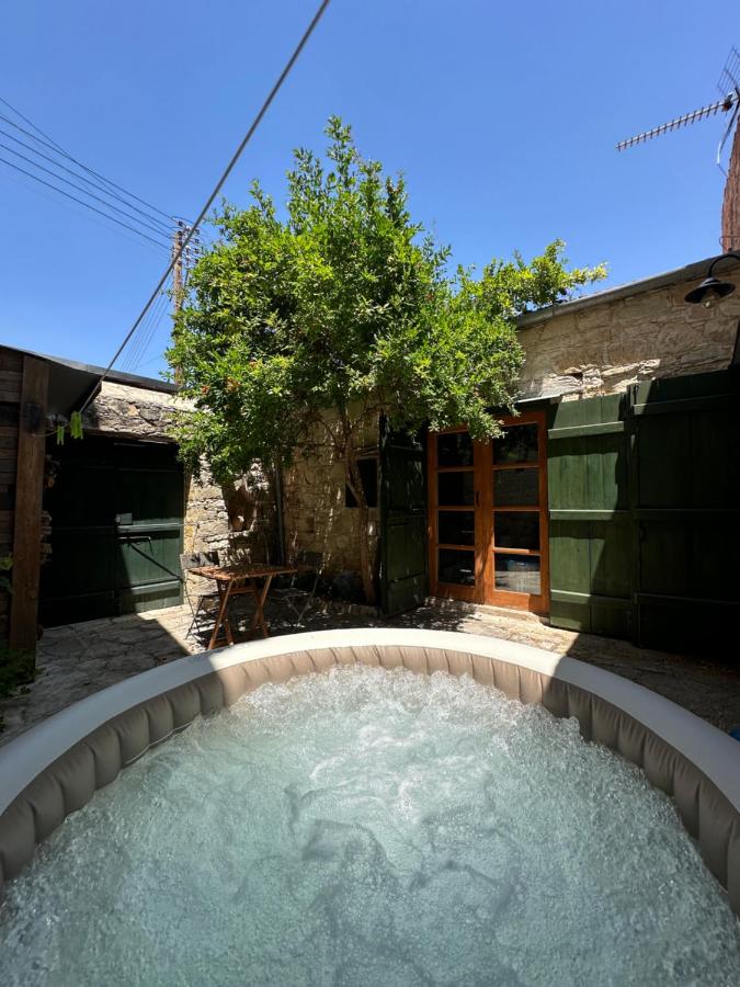 King's house - Bed and Breakfast Lófou