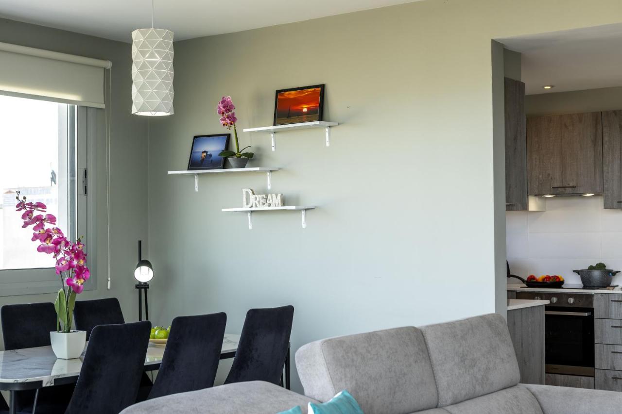 Apartamento con balcón