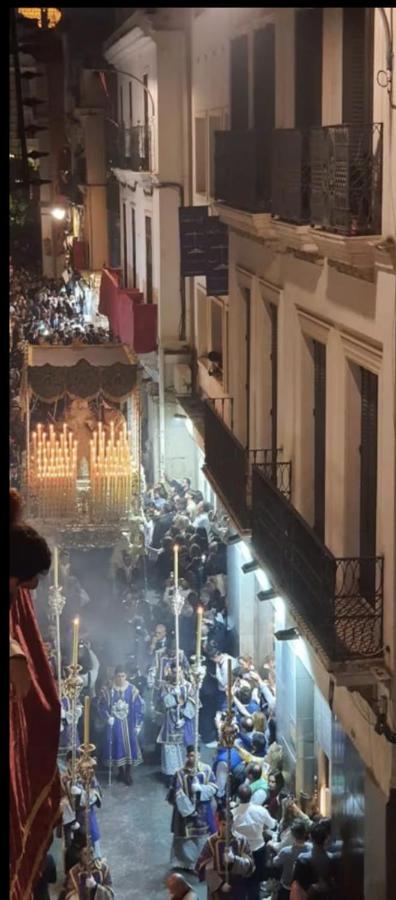 Apartamentos junto plaza Salvador - B&B Sevilla