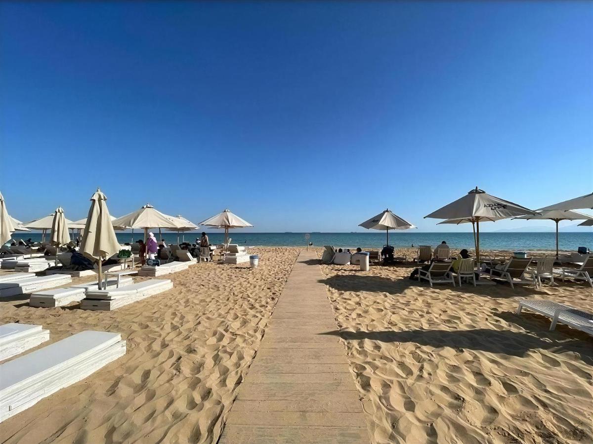 Salty Life Chalet, Azha - B&B Al ‘Ayn as Sukhnah