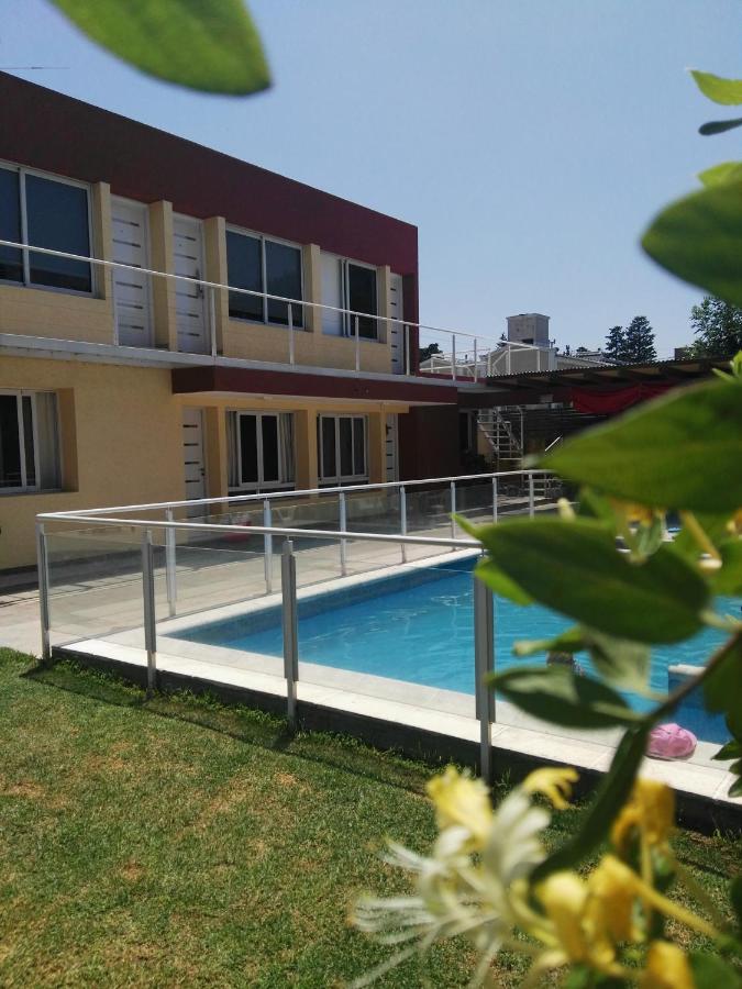 Lisandro - Dptos & Suits - B&B Villa Carlos Paz