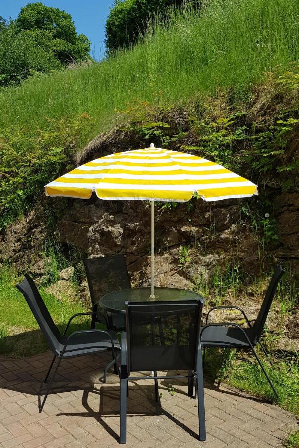 Ferienwohnung im Kasperhaus - B&B Hohnstein