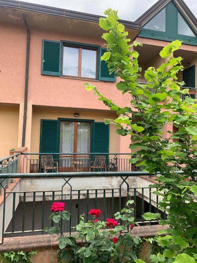 Aquahouse - Villa, romantica mansarda e acquari - B&B Rignano sull'Arno