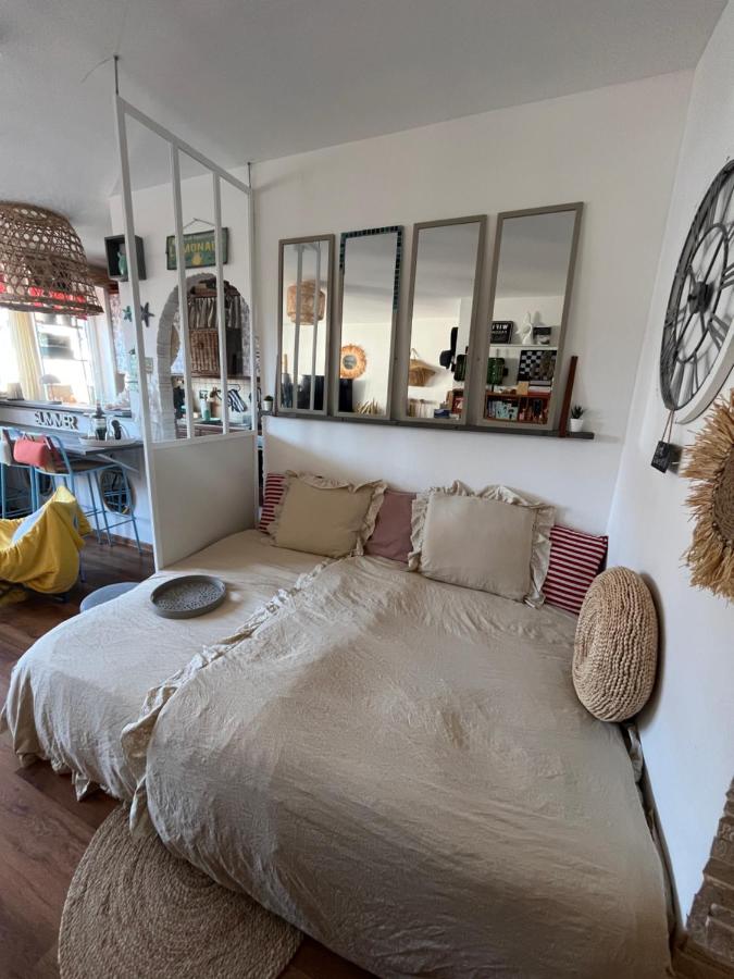 Boho Apartement am Hafen,mit Fahrradern - B&B Świnoujście