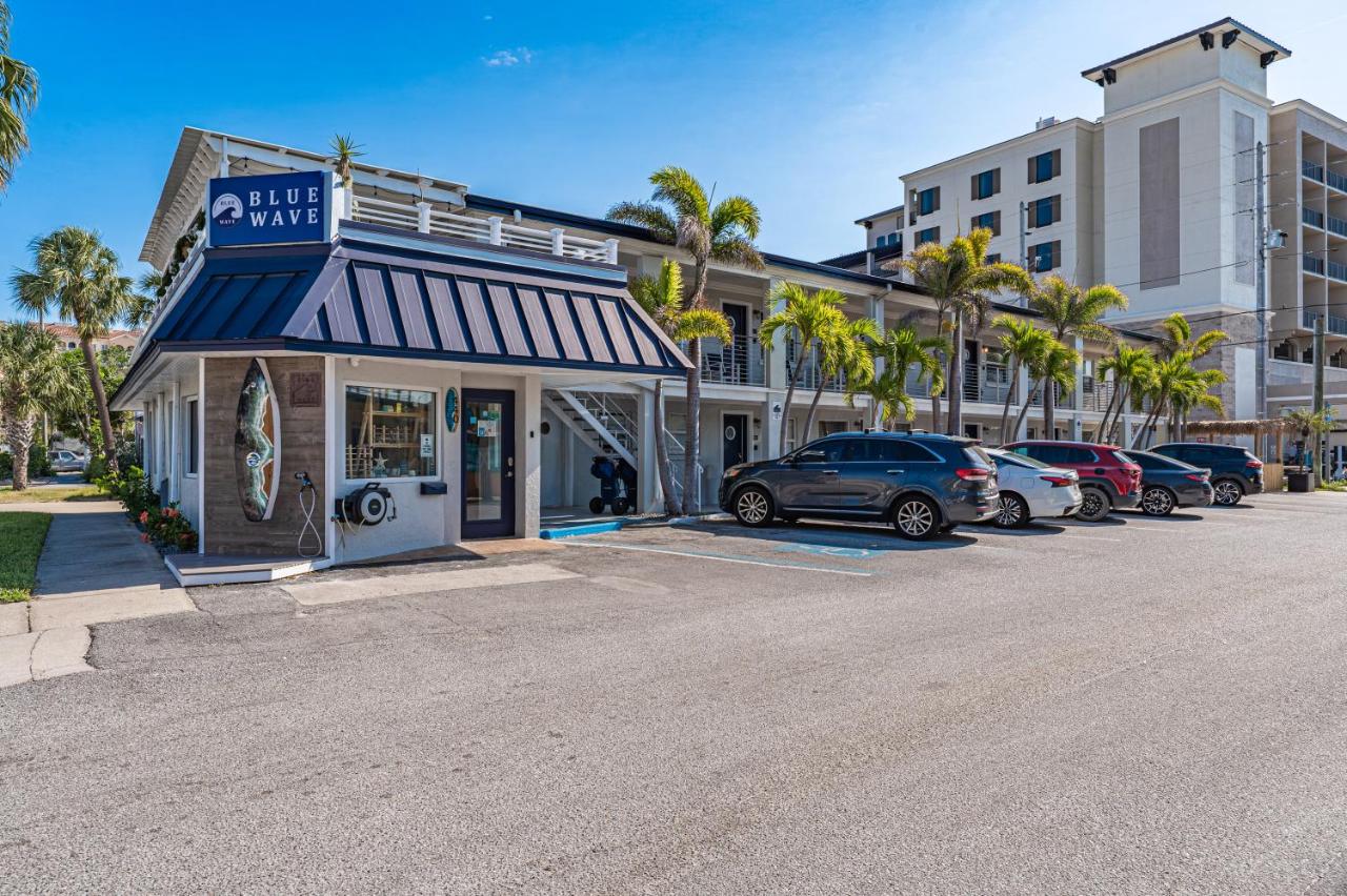 Blue Wave Suites - B&B Clearwater Beach