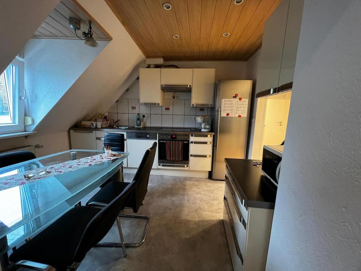 Zentrales Apartment in Würzburg-Heidingsfeld - Chambres d’hôtes Wurtzbourg