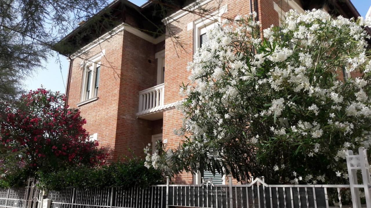 B&B Pesaro - Appartamento in Villa - Bed and Breakfast Pesaro