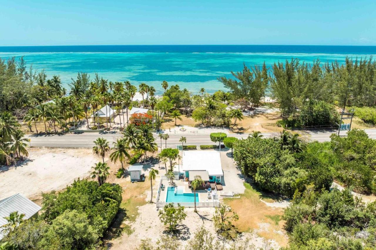 Sea Beauty - Charming Cottage with Pool and Private Beach Lot - Chambres d’hôtes North Side