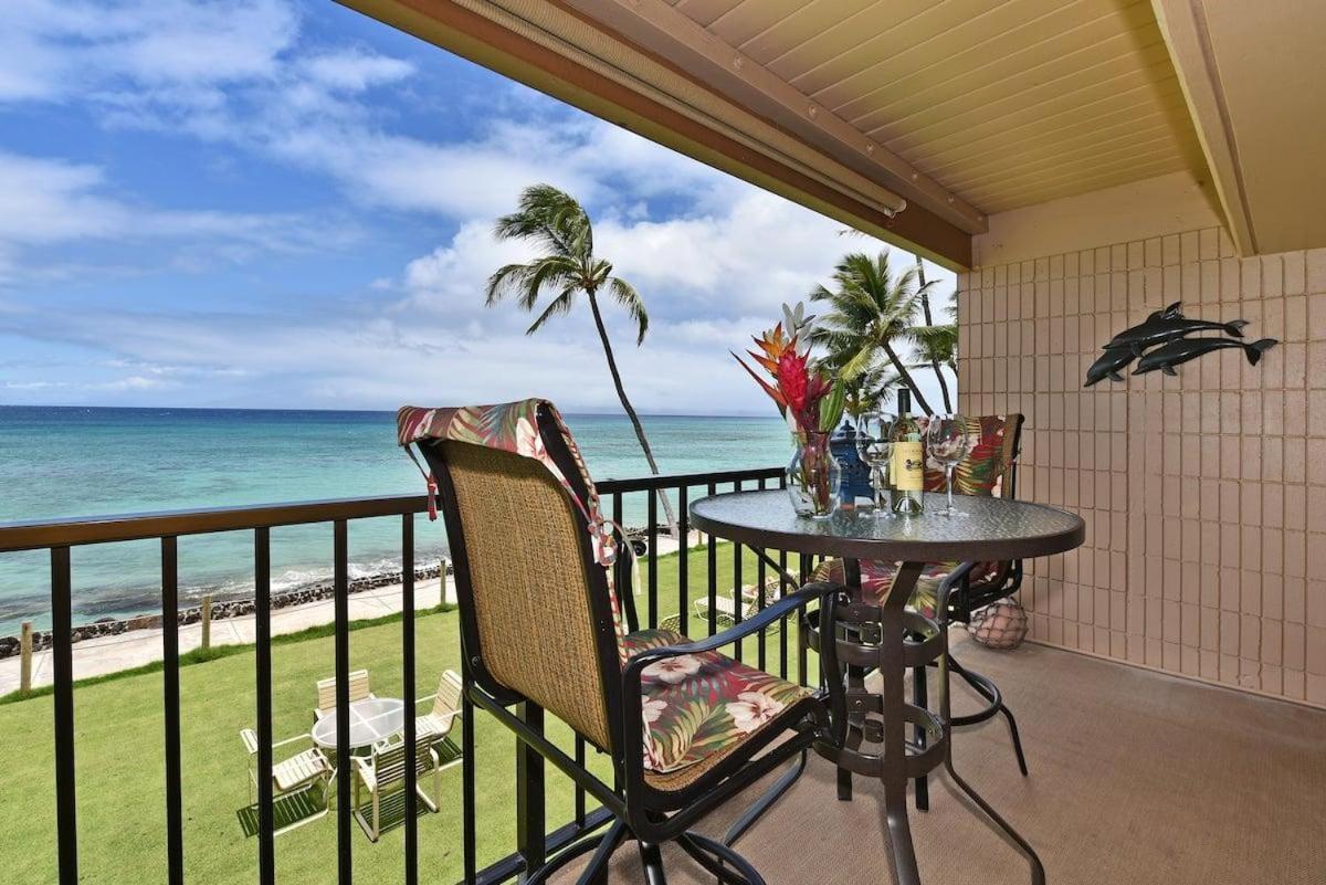 Kaleialoha 211 · KA 211 OceanFront 1BD Whale Watch Relax Getaway - B&B Kahana