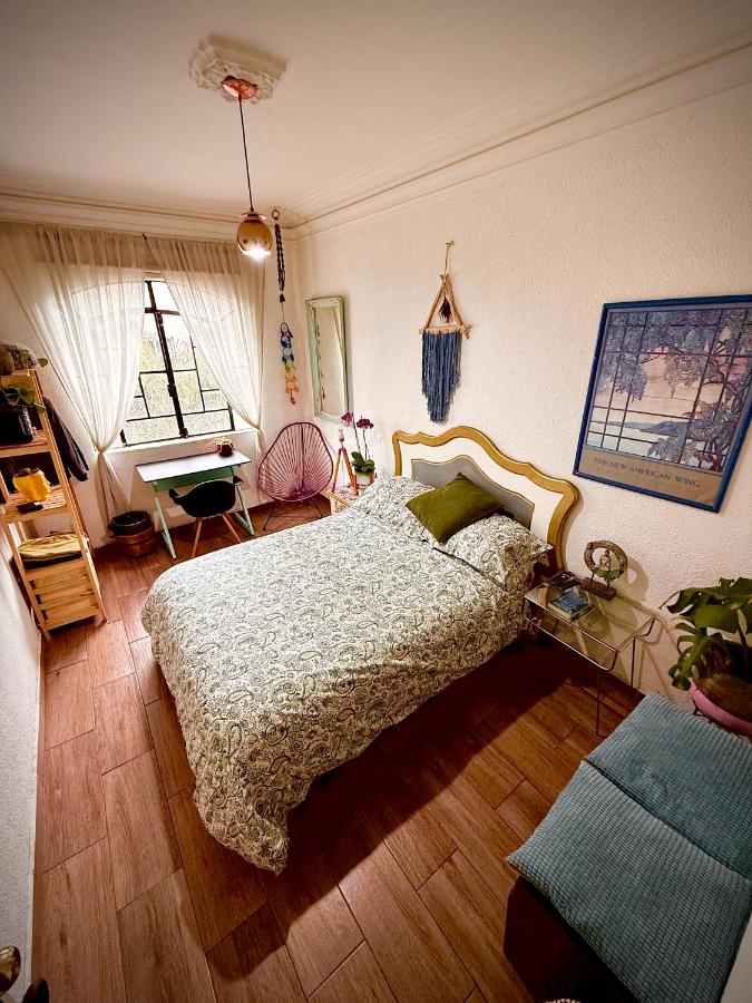 Lovely cozy & spacious room in heart of Condesa - Chambres d'hôtes Mexico