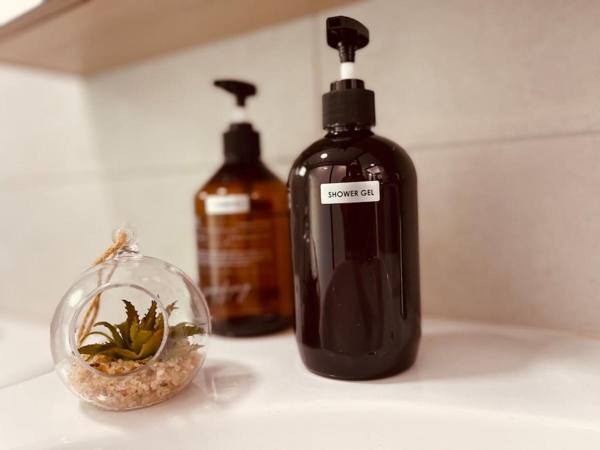 NEW Bt Kawan5 2BR Suite-IKEA-UOW KDU-ColumbiaAsia - B&B Batu Kawan