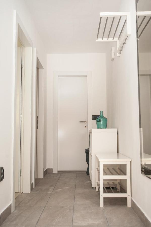 Deluxe Two-Bedroom Apartment with Sea View