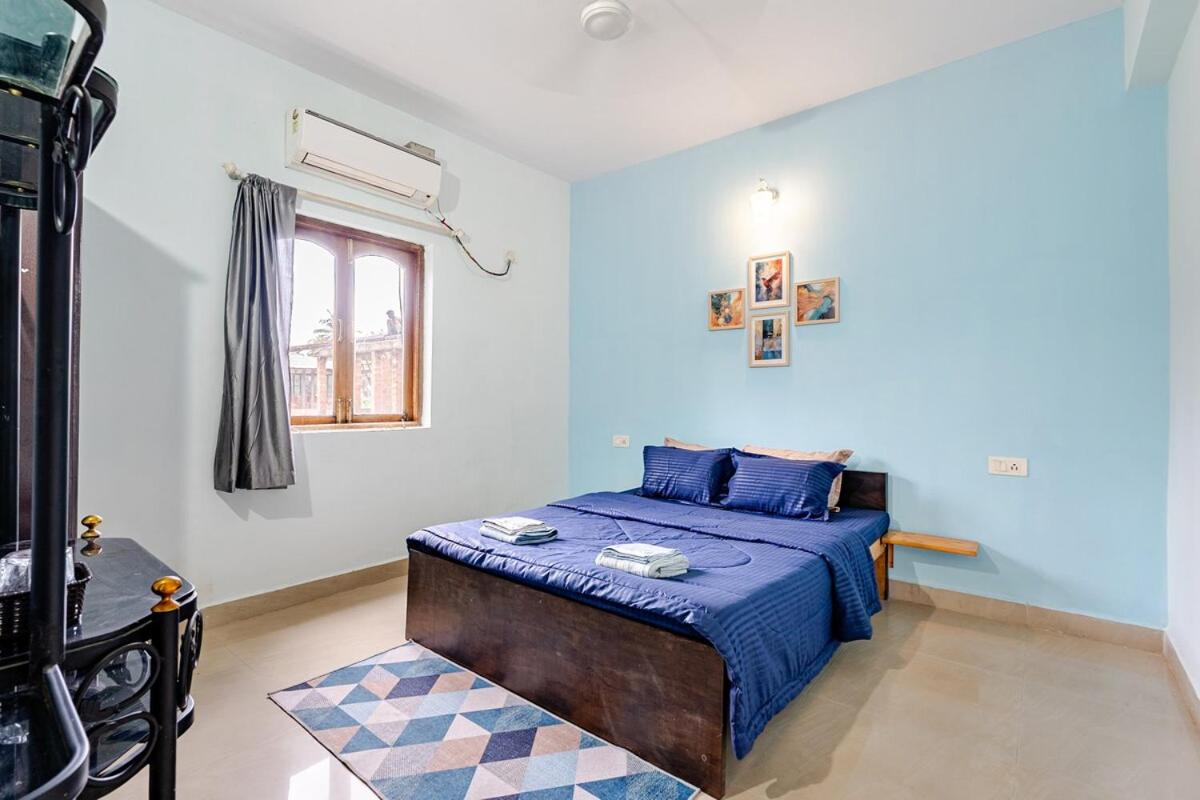 Superior One-Bedroom Apartment with Balcony