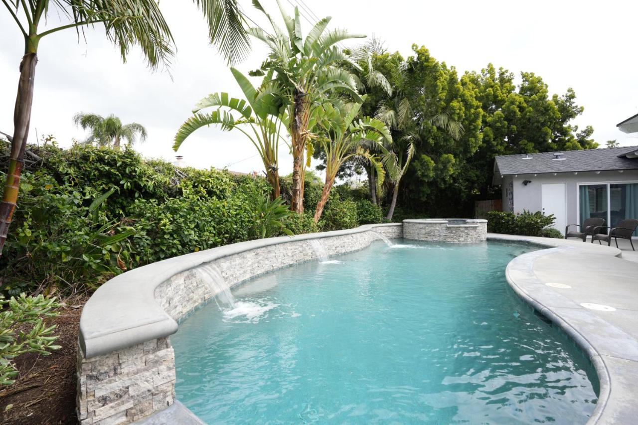 Destination #39 - Bed and Breakfast Orange