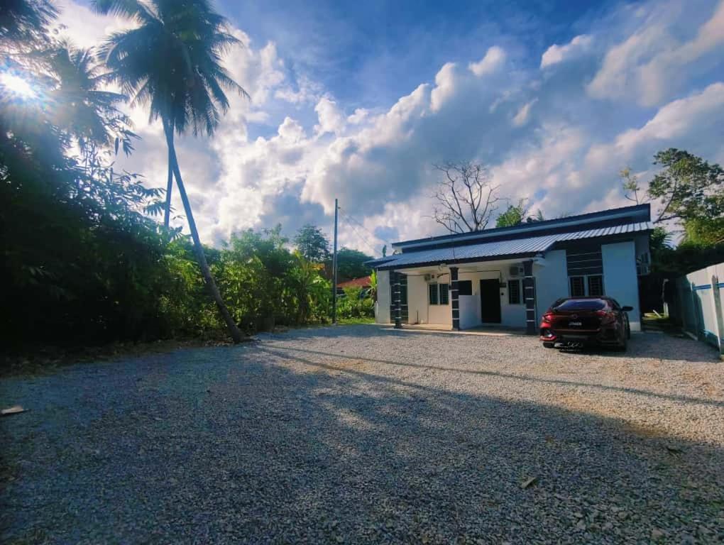 Homestay Triple S SAKINAH kangar - Chambres d’hôtes Kangar