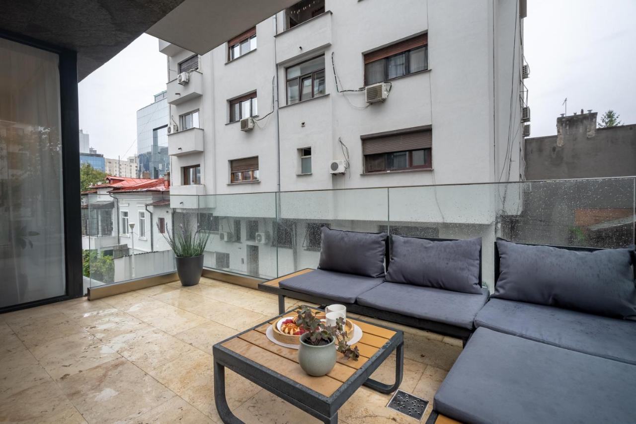 Apartment with Terrace