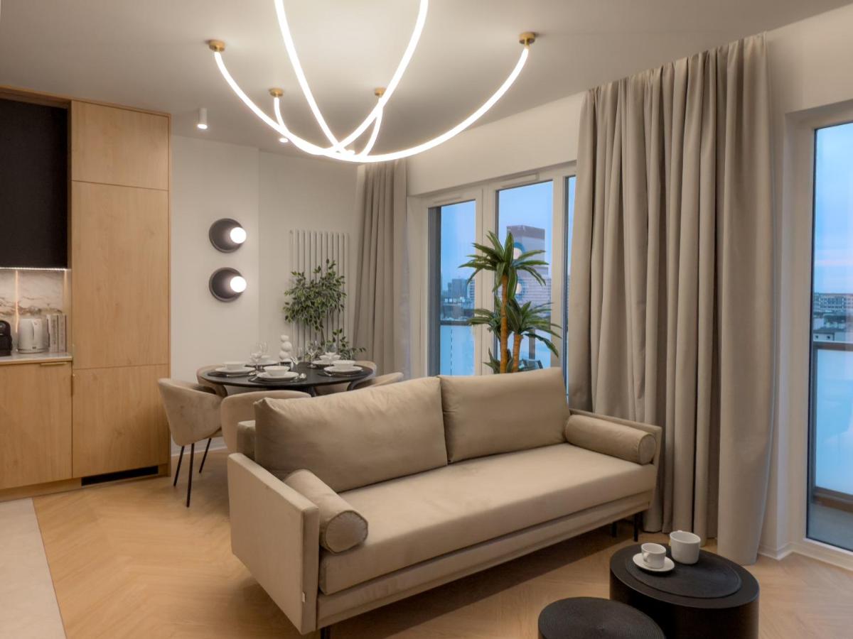 URBAN APARTMENTS GLOBAL PREMIUM, 11th floor, No 14, Garage, Self Check-in, No deposit - B&B Katowice