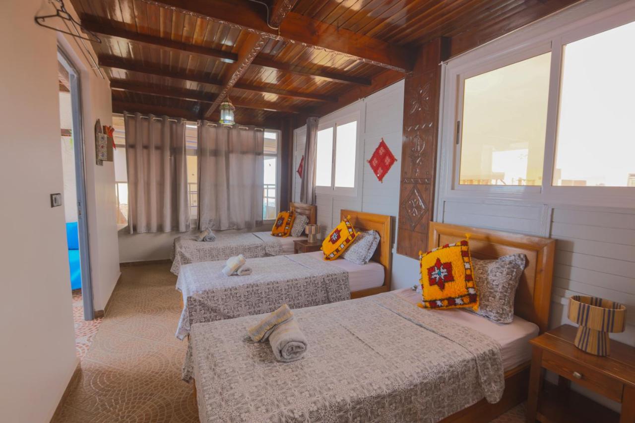 Camera Tripla con Vista Mare 