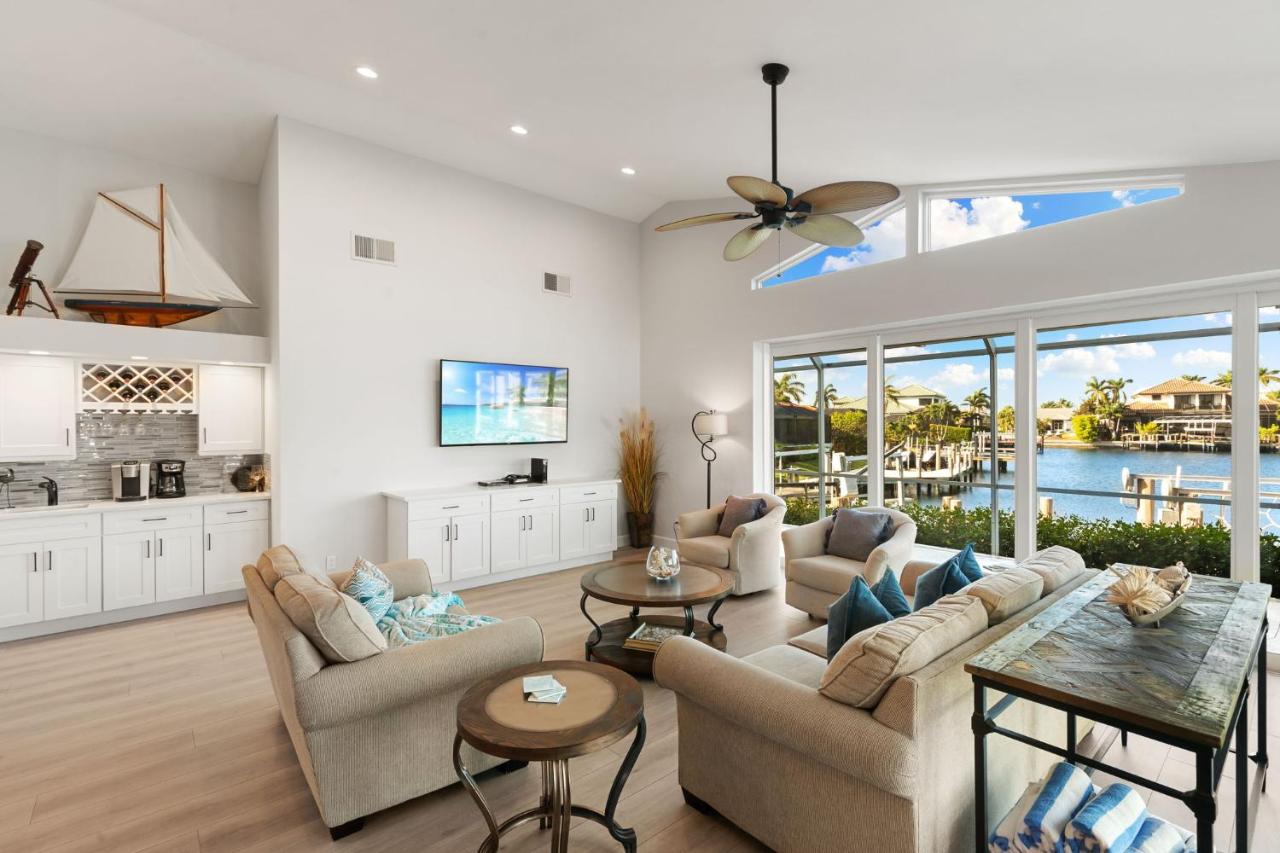 Island Twilight Delight - B&B Marco Island