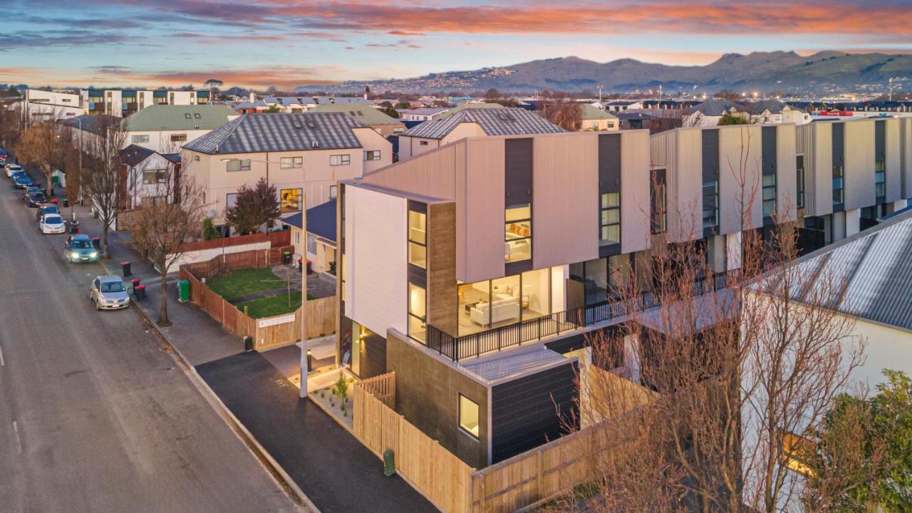 Brand New 3BR with garage - Your Base to Explore the CBD - Ferienwohnung Christchurch