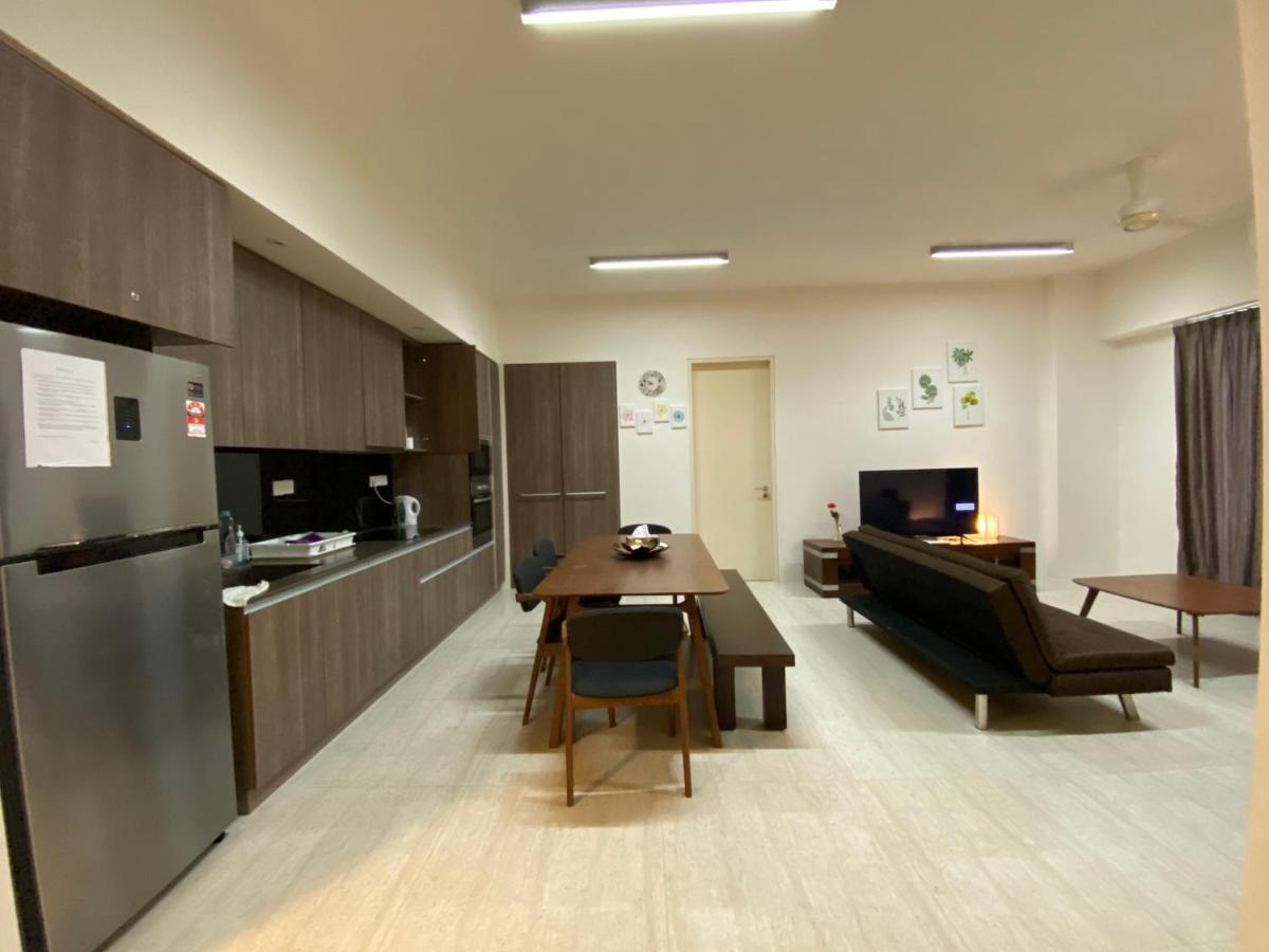 By The Sea@Side Swimming Pool View (Level 4)