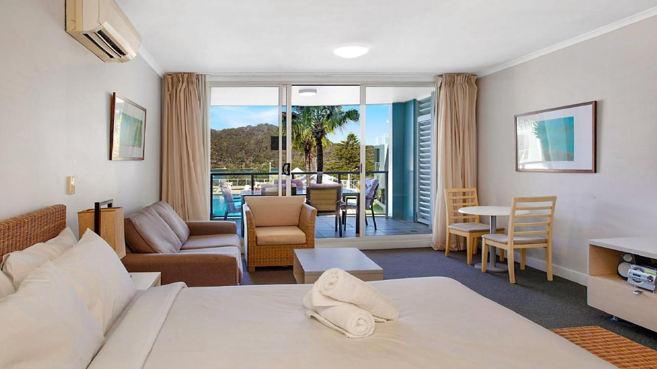 Vista Mare - Beachside Studio With Stunning Views - Chambres d’hôtes Ettalong Beach