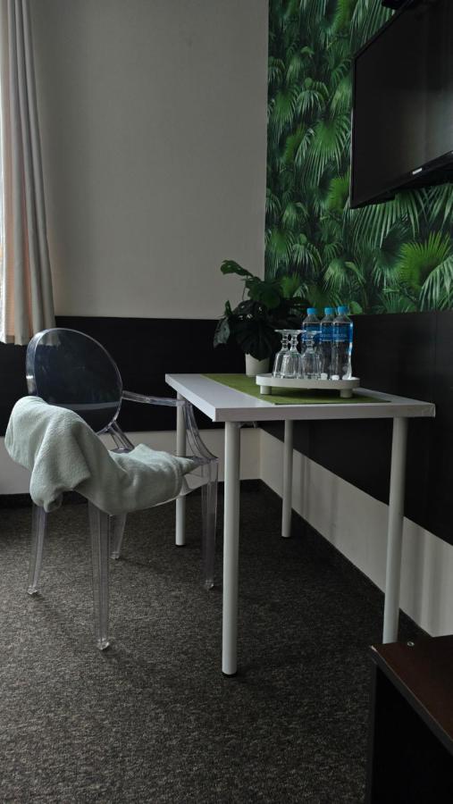 Chambre Triple avec Salle de Bains Privative