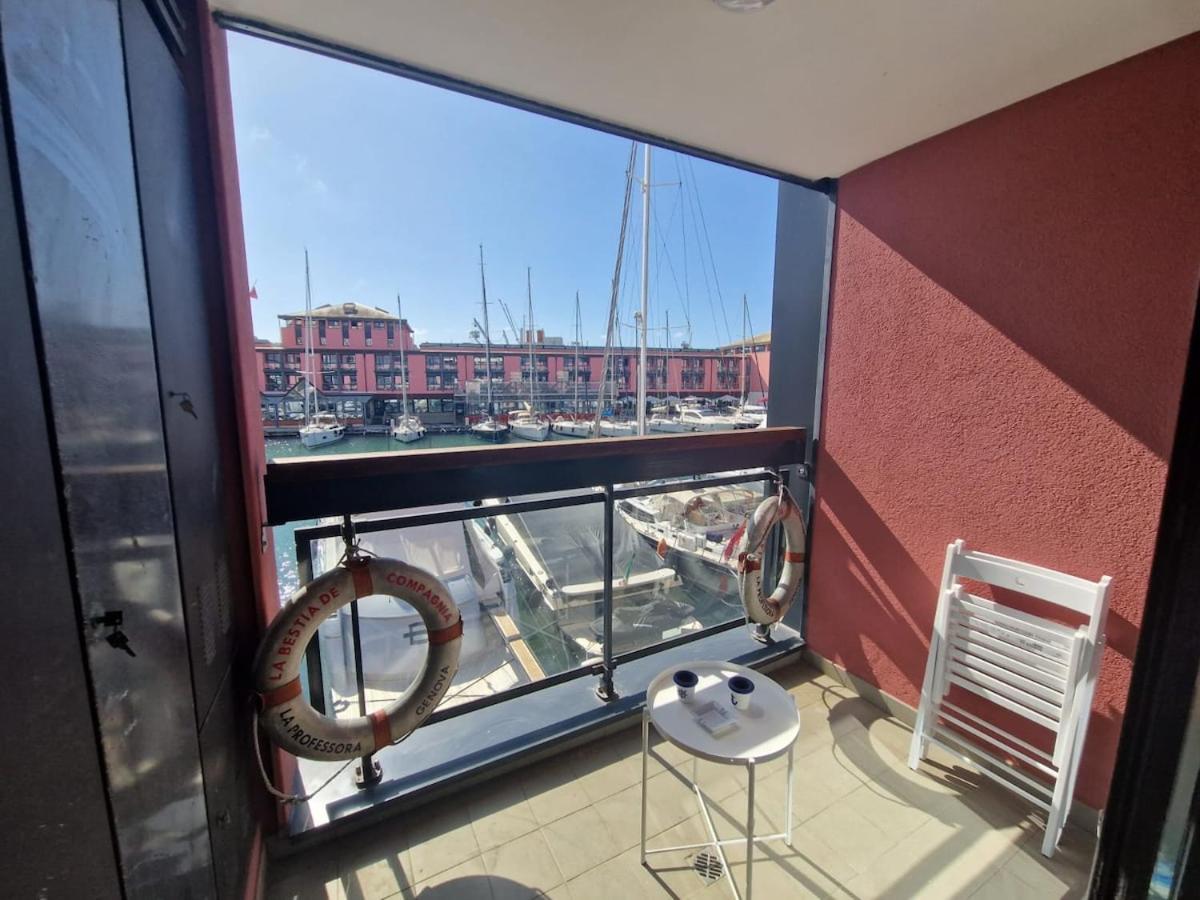 Il Rifugio nel Porto Antico - The Refuge in the Old Port -Le Refuge dans le Vieux Port - Ferienwohnung Genua