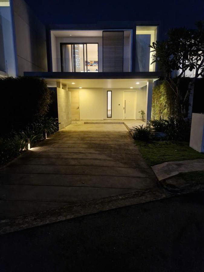 BRG Golf Villa DaNang - Luxury 3BR Private Pool with Full Amenities - Ferienwohnung Đà Nẵng